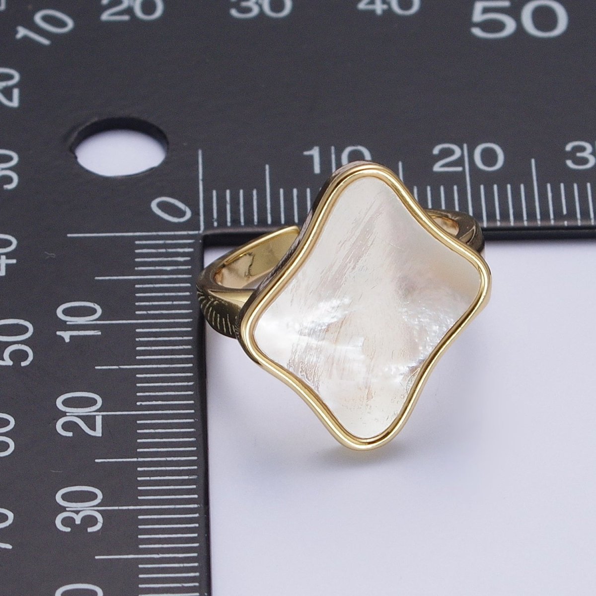 24K Gold Filled Pearl Shell Abstract Rhombus Quatrefoil Adjustable Gold Ring | X-570 - DLUXCA
