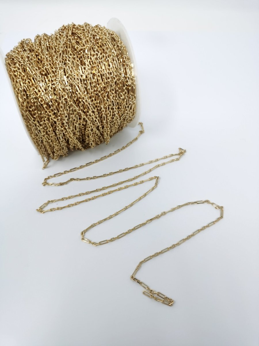 24K Gold Filled Rolo Cable Chain by Yard, Gold Filled Cable Rolo Chain by Yard, Wholesale Bulk Roll Chain For Jewelry Making, PAPER CLIP Chain | ROLL-043 Overstock Clearance Pricing - DLUXCA