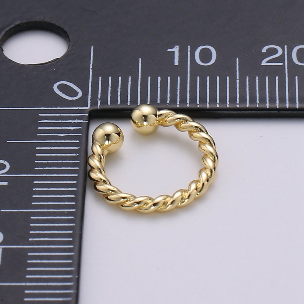 24K Gold Filled Twist Earcuffs AI-084 - DLUXCA