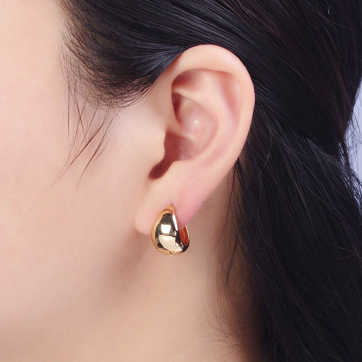 24K Gold Filled Wide Chubby Band Hoops Huggie Earrings Q-154 - DLUXCA