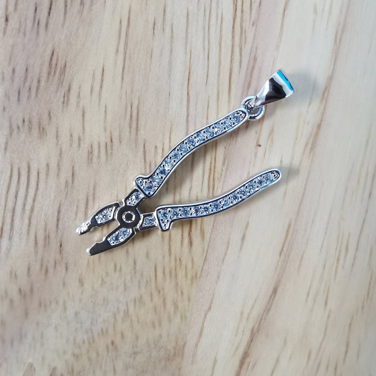 24K or White Gold Filled Mechanical Tool Pliers Micro Pave CZ DIY Workshop Handyman Tools Charm Necklace Bails Bracelet Findings For DIY Jewelry Making H-195 - DLUXCA