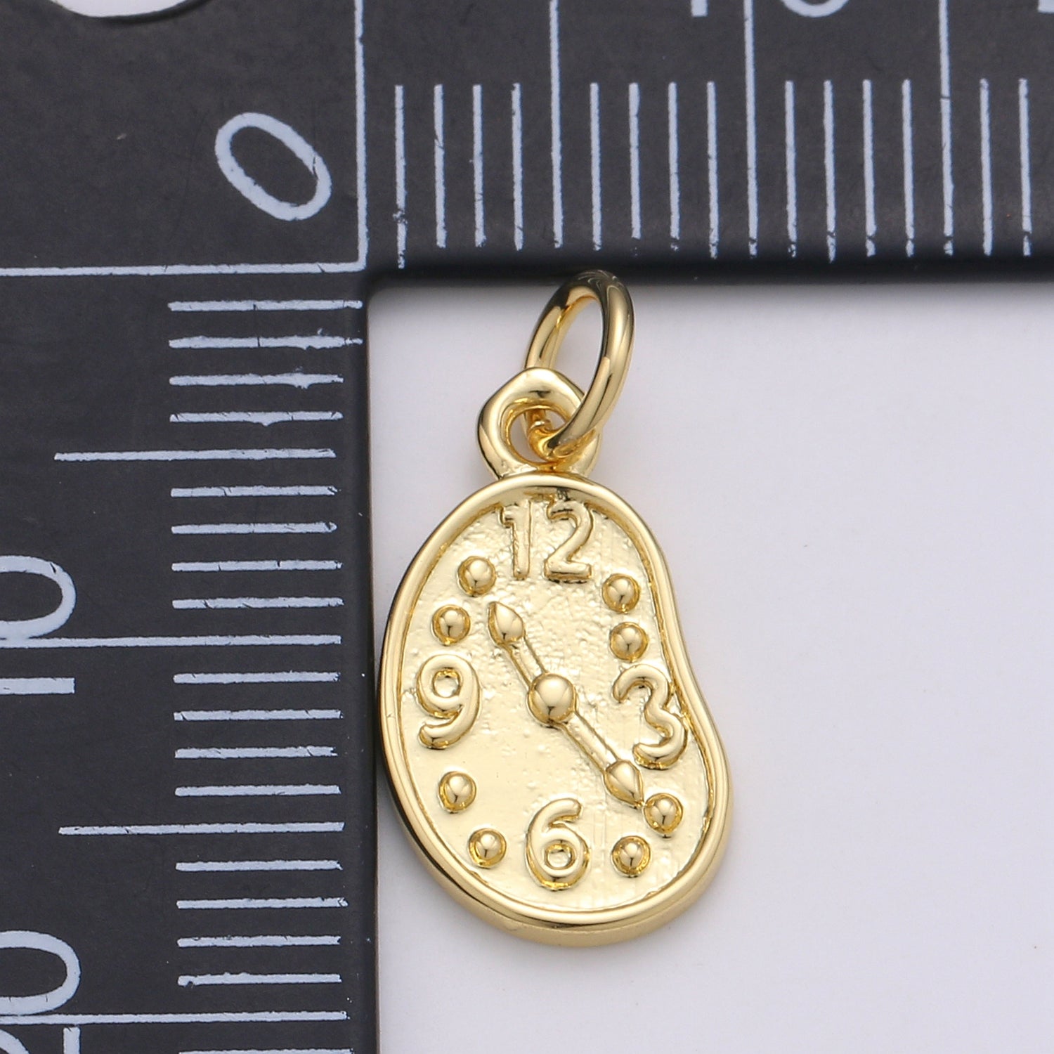 24K Gold Filled Clock Charm - D927 - DLUXCA