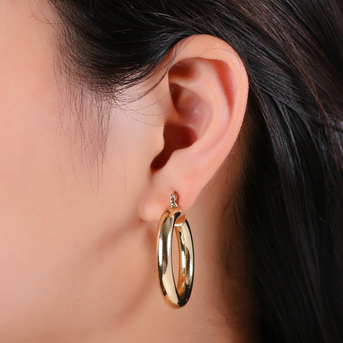 Chunky Lightweight Hoop Earrings - Hollow Light Hoop Earrings - Big Gold Hoops - Simple Everyday Earrings 40mm, 35mm, 30mm, 25mm, 20mm Q-460 - Q-463 - DLUXCA