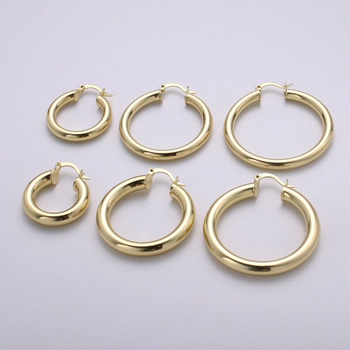 Chunky Lightweight Hoop Earrings - Hollow Light Hoop Earrings - Big Gold Hoops - Simple Everyday Earrings 40mm, 35mm, 30mm, 25mm, 20mm Q-460 - Q-463 - DLUXCA