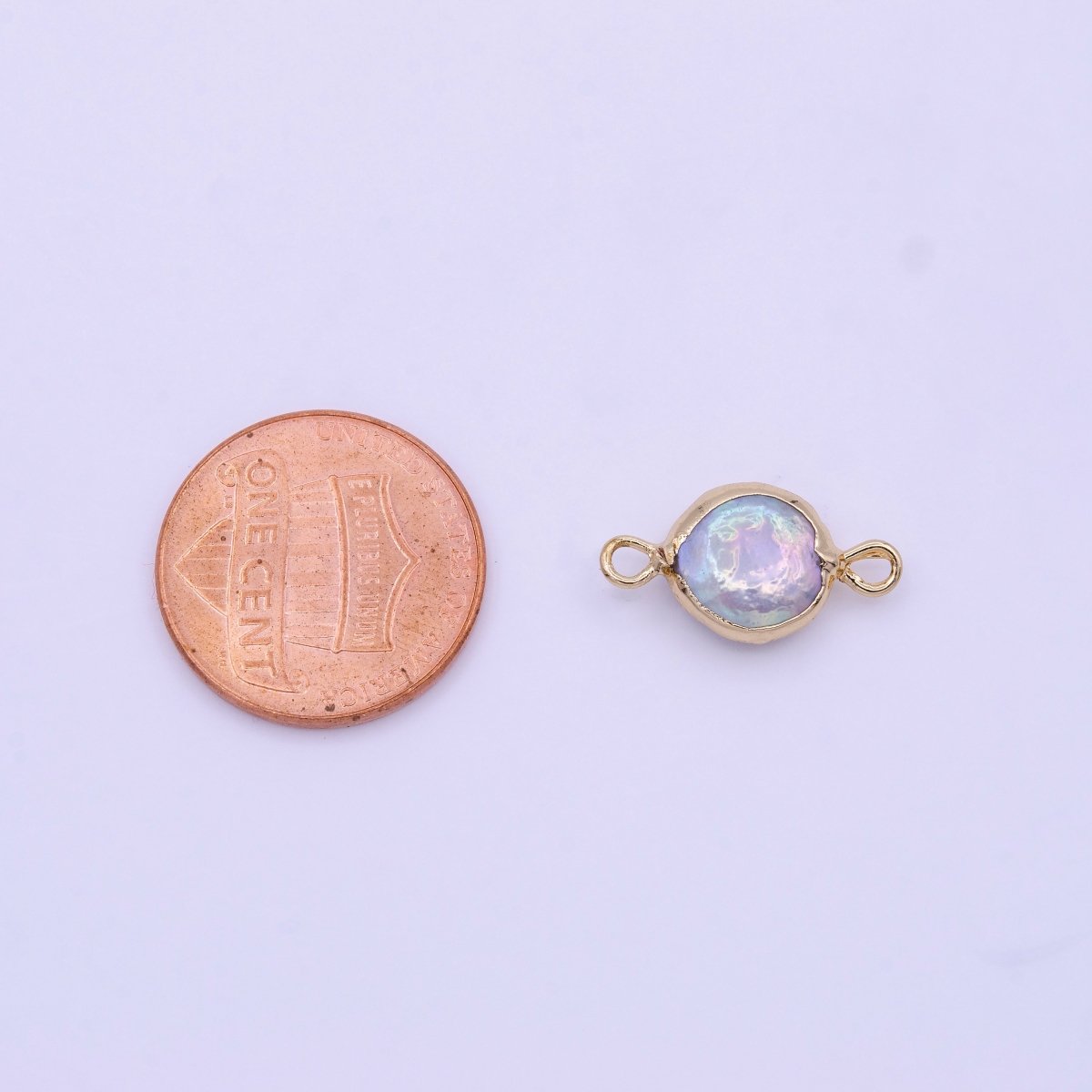 Clearance 1 Piece Natural Pearl Gold bezel connector approx. 17x9.5mm round shape gold plated Charm Connector P-1845 - DLUXCA