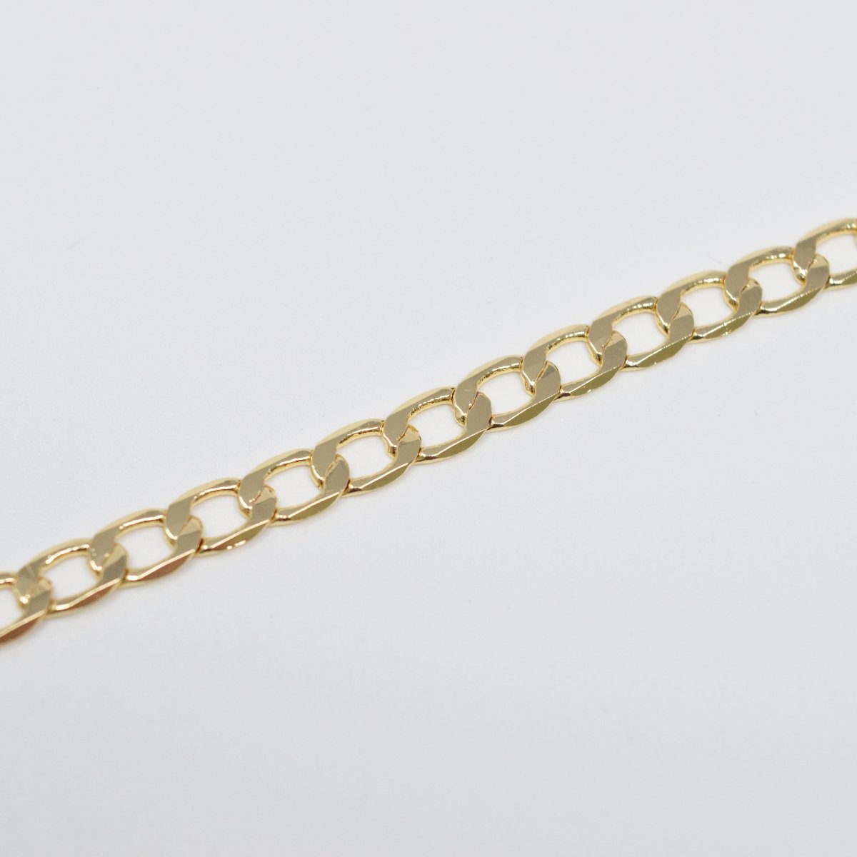 Clearance Pricing BLOWOUT 16K Gold Filled 4.4X6.7mm Cuban CURB Chain by Yard, Roll Chain for Jewelry Making, Thickness 0.6mm, Curb For Necklace Bracelet Anklet Component Supply | ROLL-432 - DLUXCA