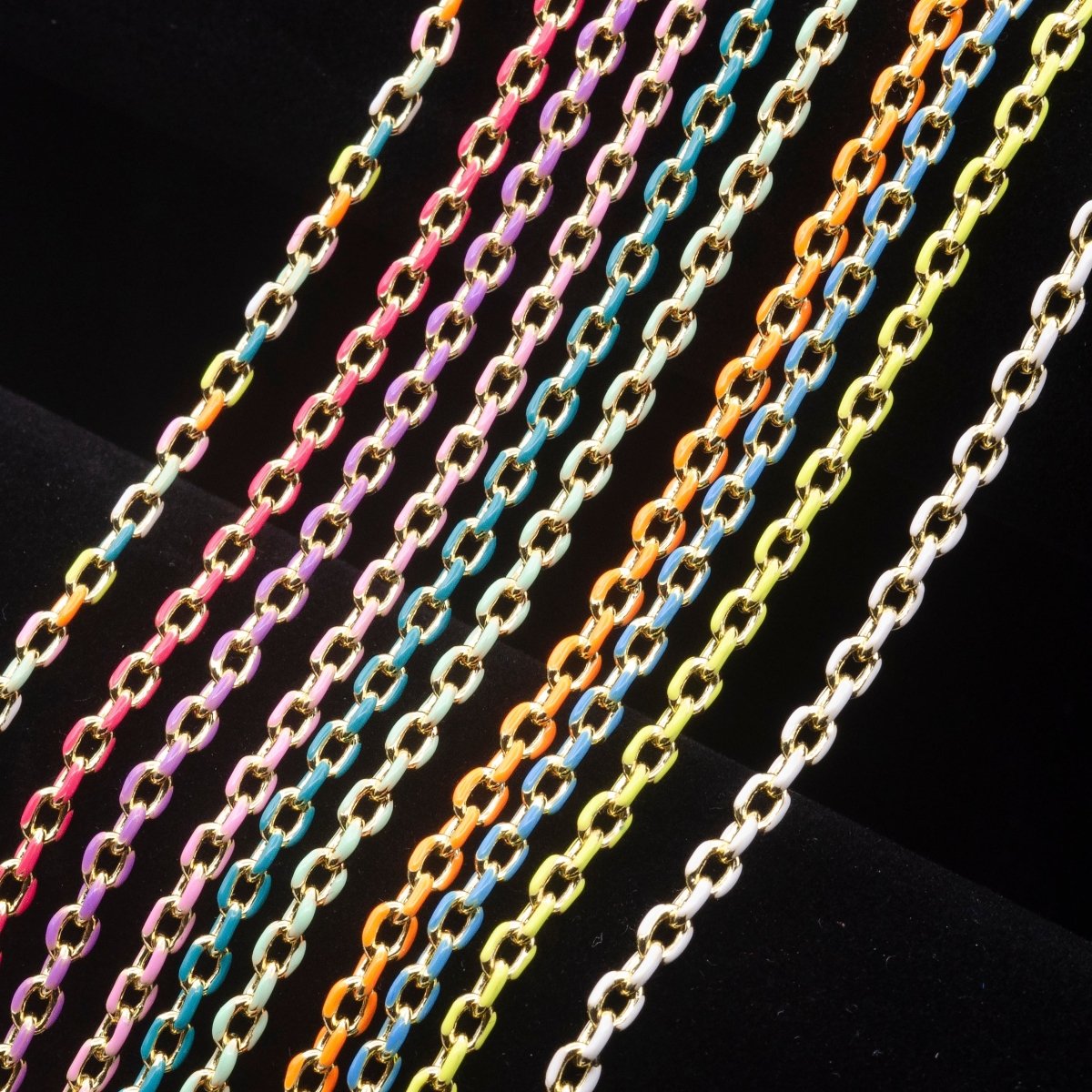 Colorful Enamel Chain 4.5x3.3mm Cable Link Chain, 14K Gold Filled Dainty Chain, Wholesale bulk Chain by Yard | ROLL-1018 ROLL-1025 Clearance Pricing - DLUXCA