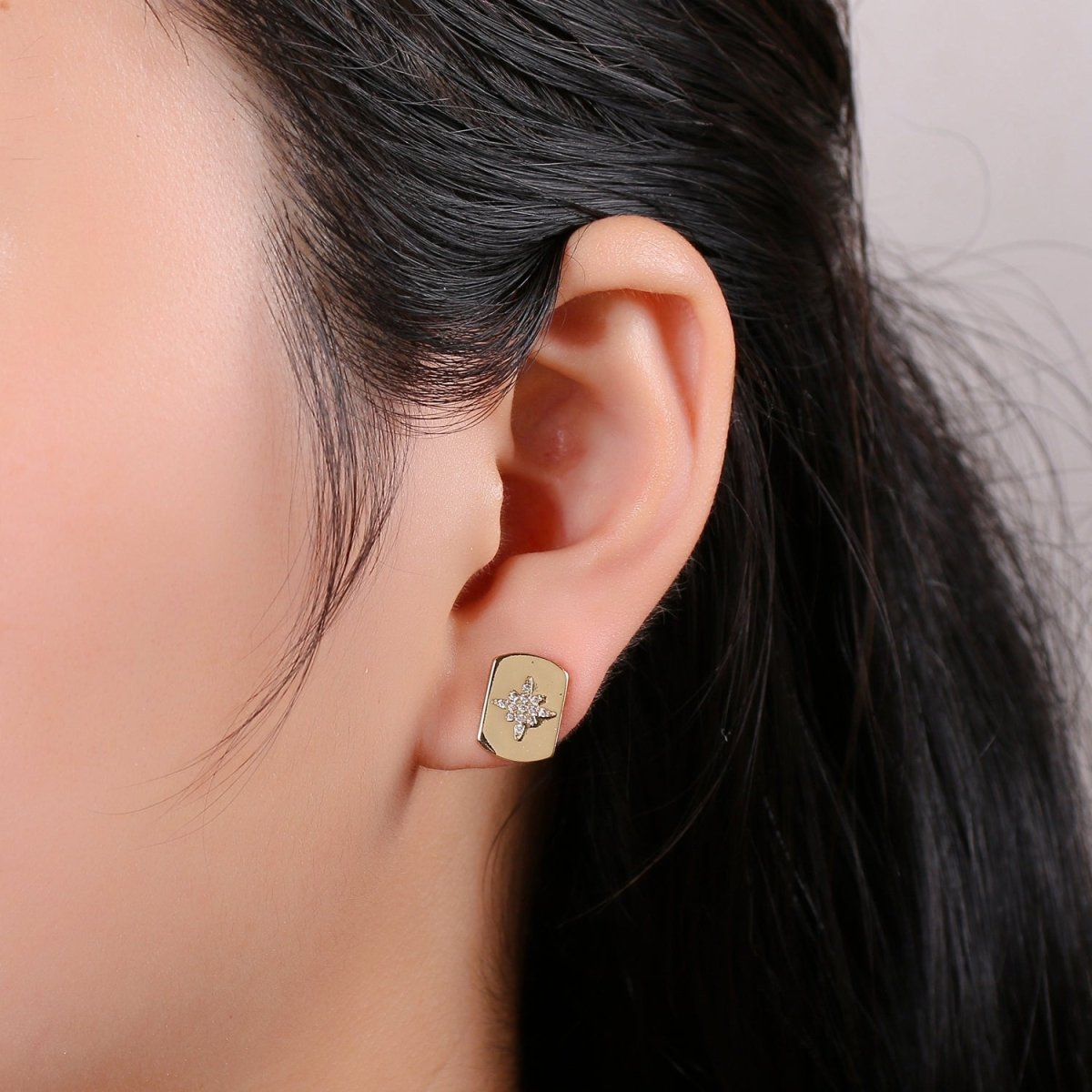 Crystal Star Flower Ornament on Golden Square Studs Earrings CZ Geometric Square Rectangle Shape Casual/Formal Daily Wear Earring Jewelry Q-256 - DLUXCA