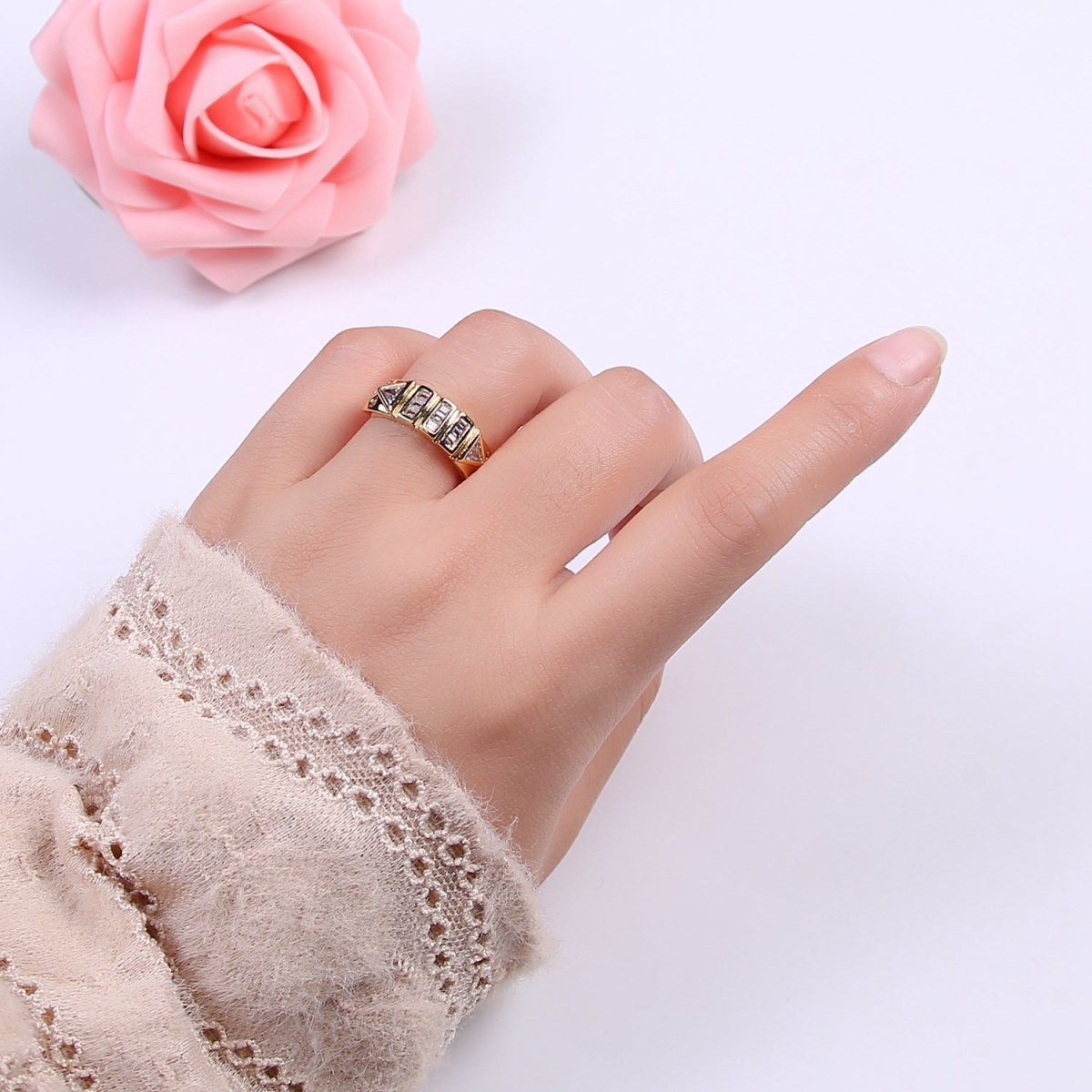 Cubic Cz Ring Adjustable Clear Cubic Zirconia Ring U-315 - DLUXCA