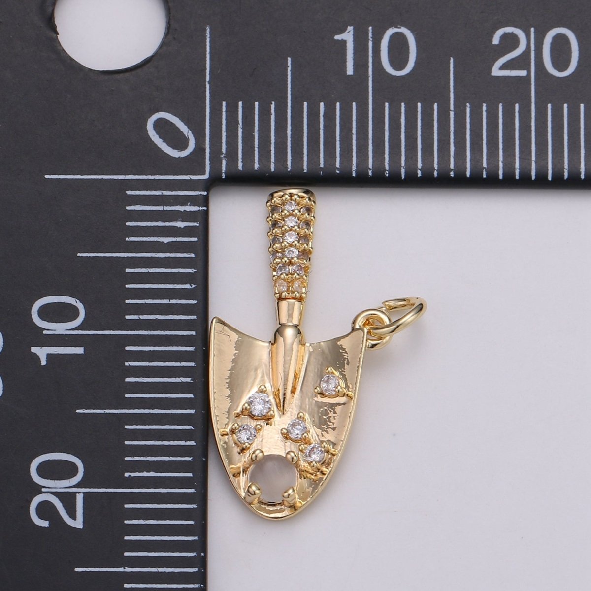 Cubic Gold Shovel Charms 18k Gold Filled Garden Trowel Spring Gardening Theme Housewarming Gift Wine Charm Jewelry Supplies Bulk E-570 - DLUXCA