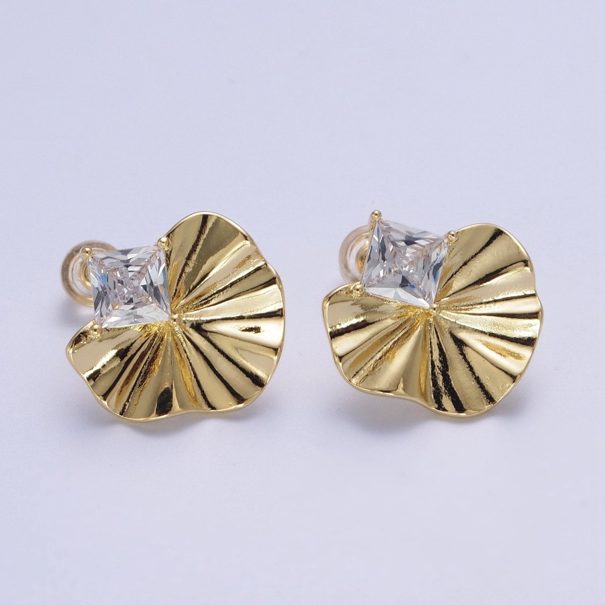CZ Cubic Zirconia flower earring flower Petal Stud earring Silver / Gold Earring Y-029 Y-030 - DLUXCA