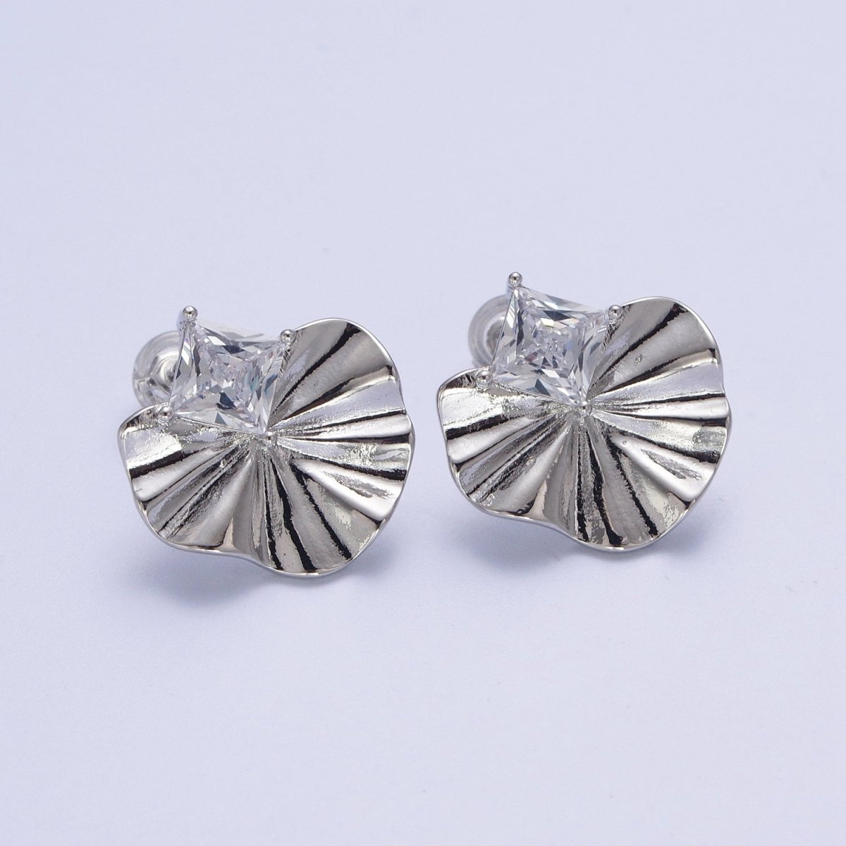 CZ Cubic Zirconia flower earring flower Petal Stud earring Silver / Gold Earring Y-029 Y-030 - DLUXCA