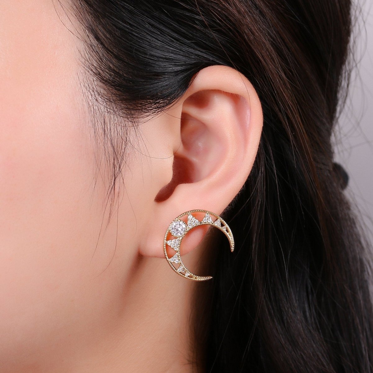 CZ Paved Crescent Moon Cartilage Earring, moon stud, dainty tragus earring, conch piercing, gold moon stud earring Celestial Jewelry Q-177 - DLUXCA