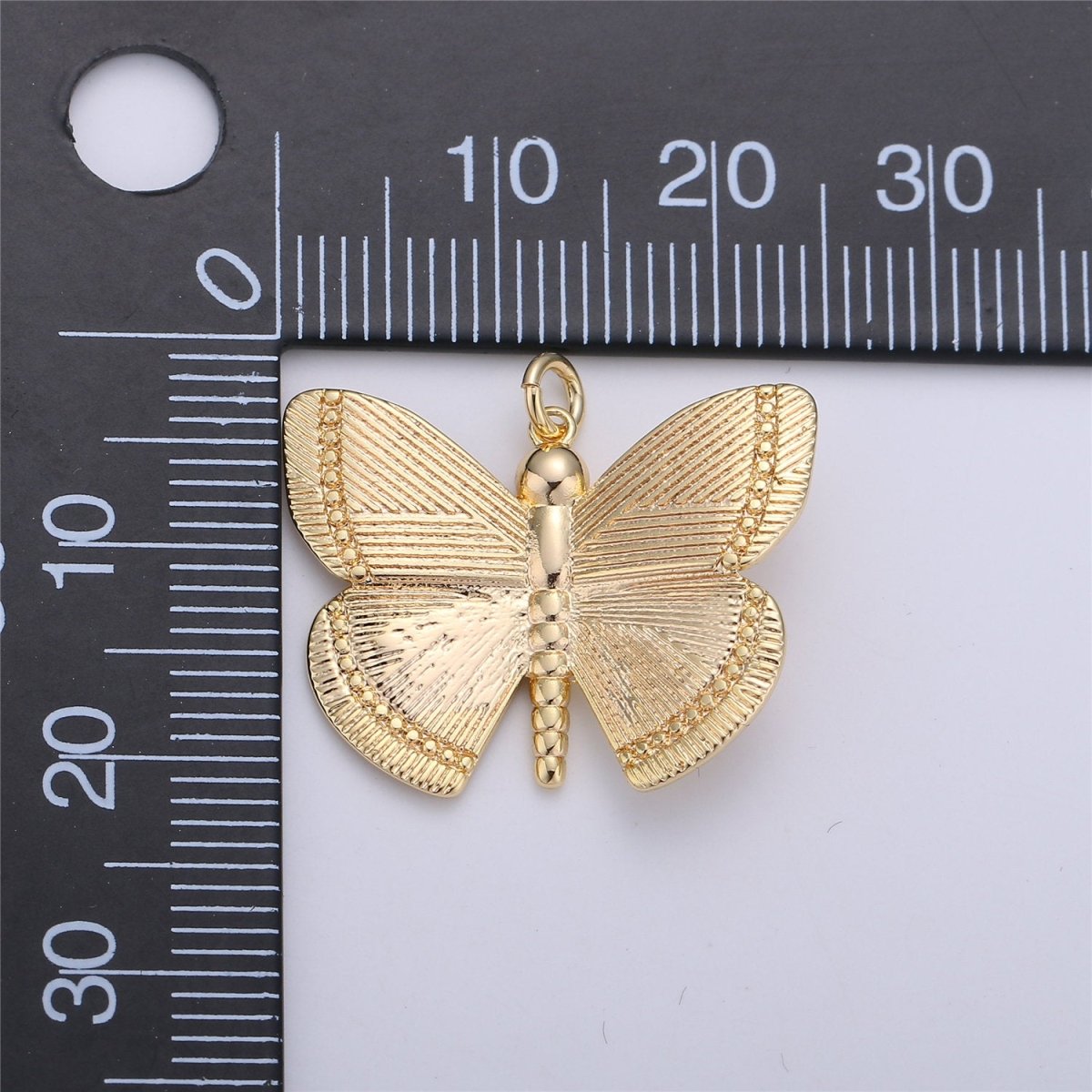 Dainty 14k Gold Filled Butterfly Pendant Gold Butterfly Charms for Bracelet, Earring, Necklace Charms for Jewelry Making Supply D-491 C-653 - DLUXCA