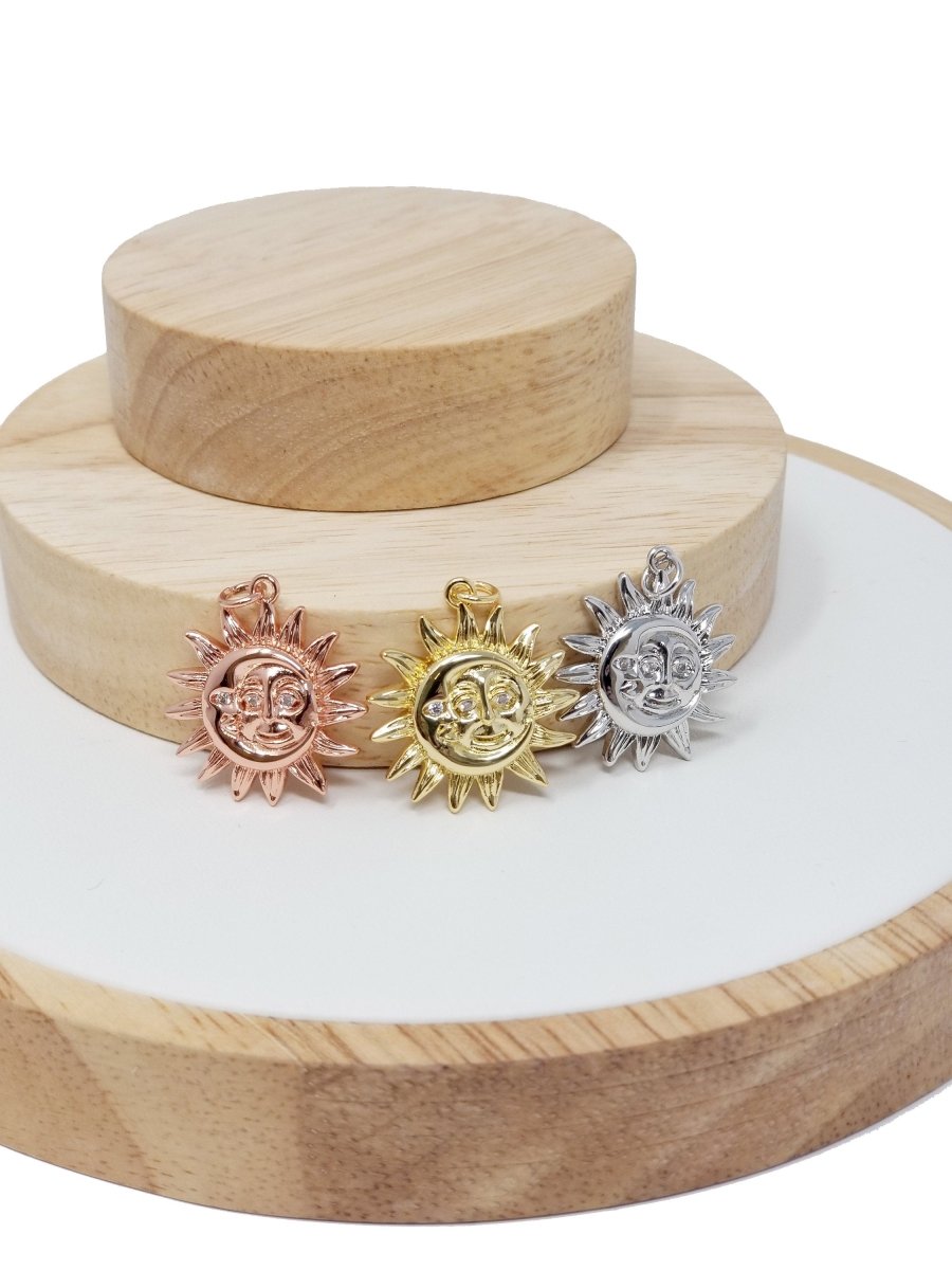 Dainty 18K Gold Filled Sun & Moon Charms in Gold / Rose Gold / Silver Color 20mmx20mm Sun moon face Happy Smile Sun Face, C-249 - DLUXCA
