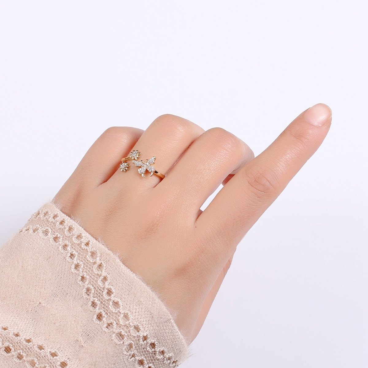 Dainty Elegant Butterfly and Flower 18K Gold Filled Adjustable Ring - R-271 - DLUXCA