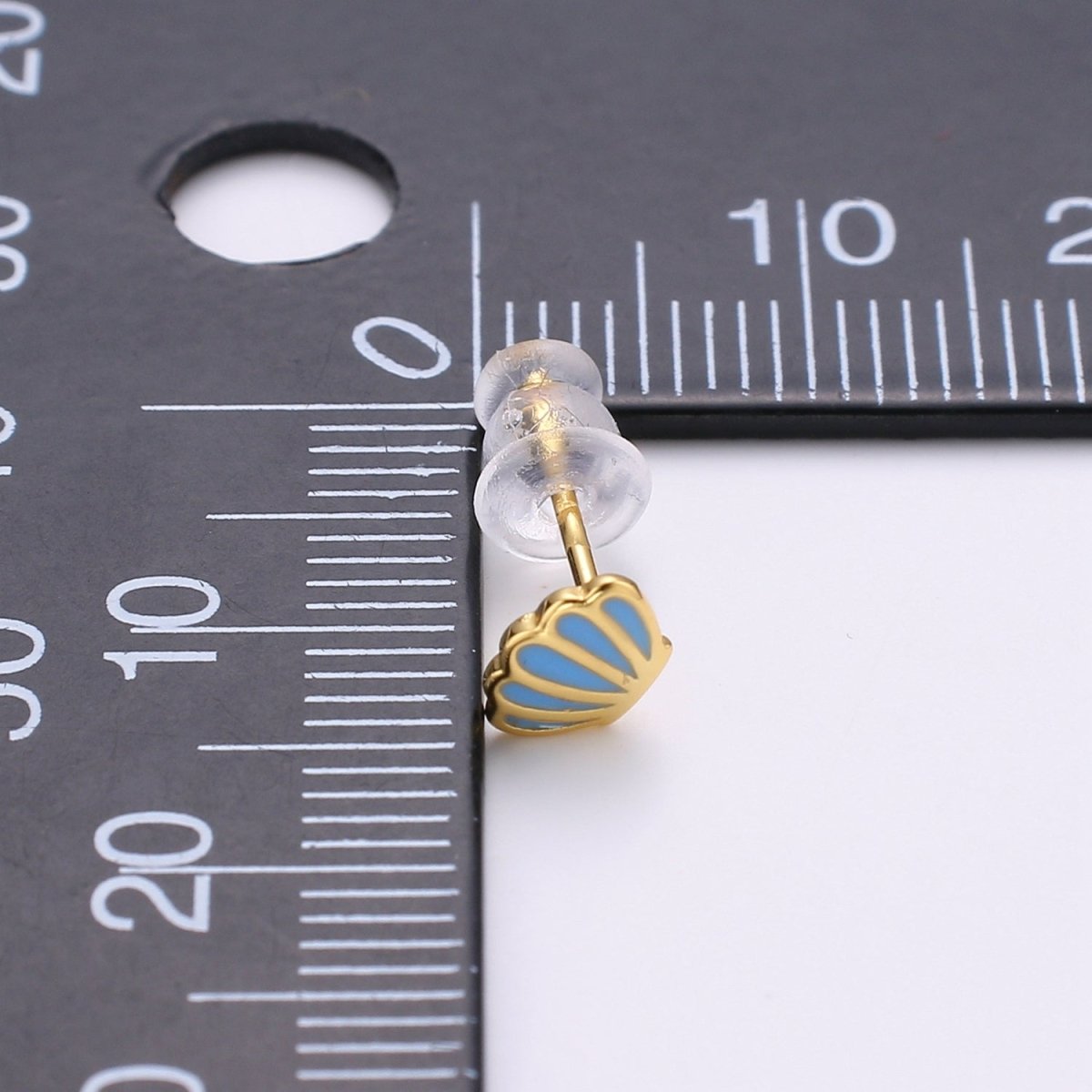 Dainty Gold Shell Stud Earrings, Gold Stud, Silver Stud, Gold Earring Minimalist Ocean Beach Design for gift Q-376 Q-377 - DLUXCA