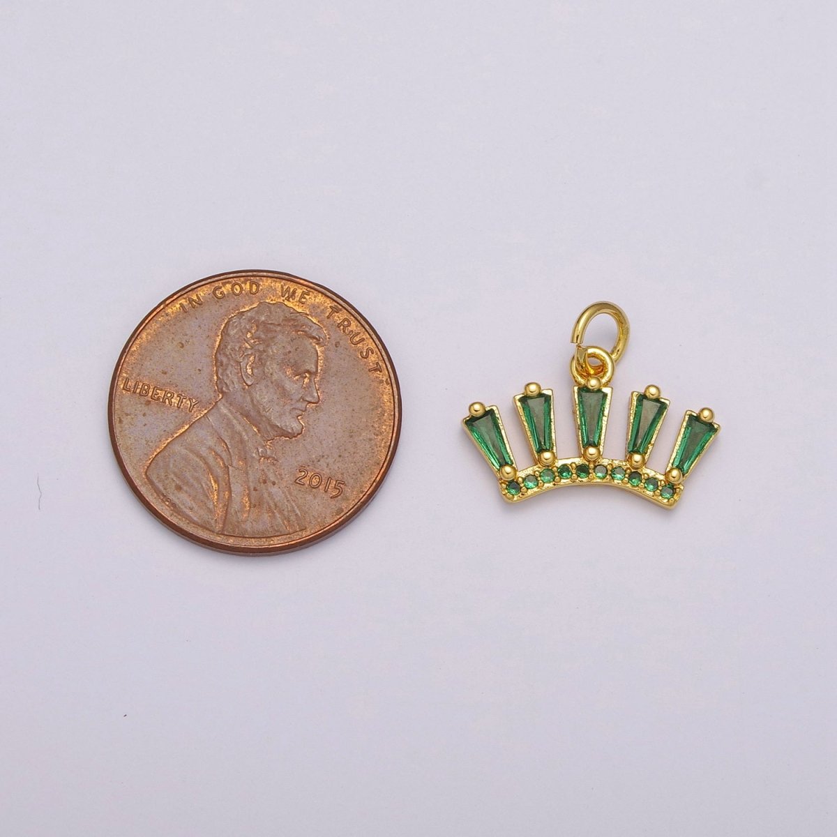 Dainty Green Crown Charm Dangle Eye Lash Charm for Necklace Earring Component Supply M-754 - DLUXCA