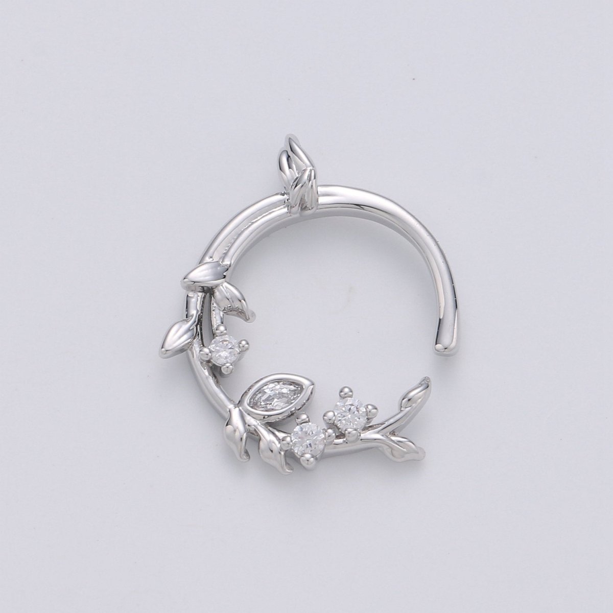 Dainty Laurel Leaves Wreath, Olive Leaf Wreath, Leaves Crown Charm Pendant, Greece, Gold Filled, Silver Round Charm D-184 D-185 - DLUXCA