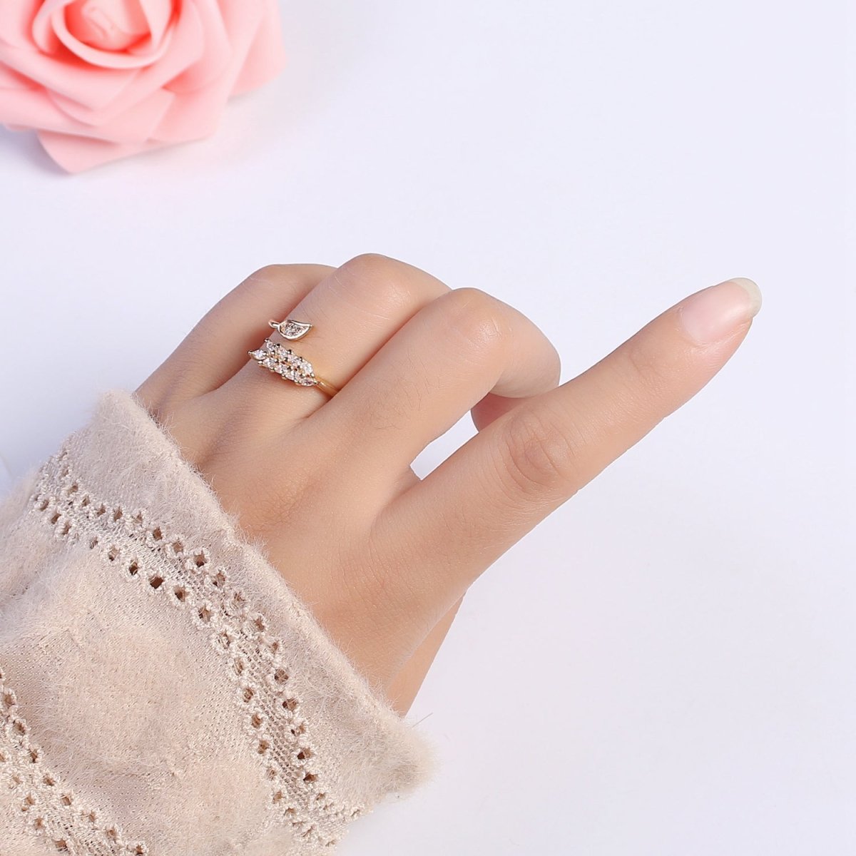 Dainty Leaf Ring Open Adjustable Micro Pave Ring for Minimalist Jewelry U-034 - DLUXCA