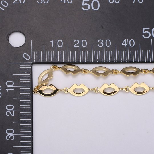 Dainty Lips Geometric chain by Yard Handmade chain, 5x12.8mm Kiss Lips, 24K Gold Filled Chain for Necklace Bracelet | ROLL-460 Clearance Pricing - DLUXCA