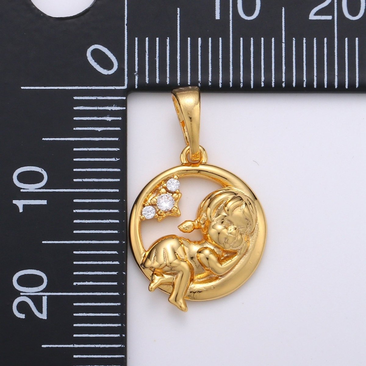 Dainty Little Girl Gold Filled Pendants J-086 - DLUXCA