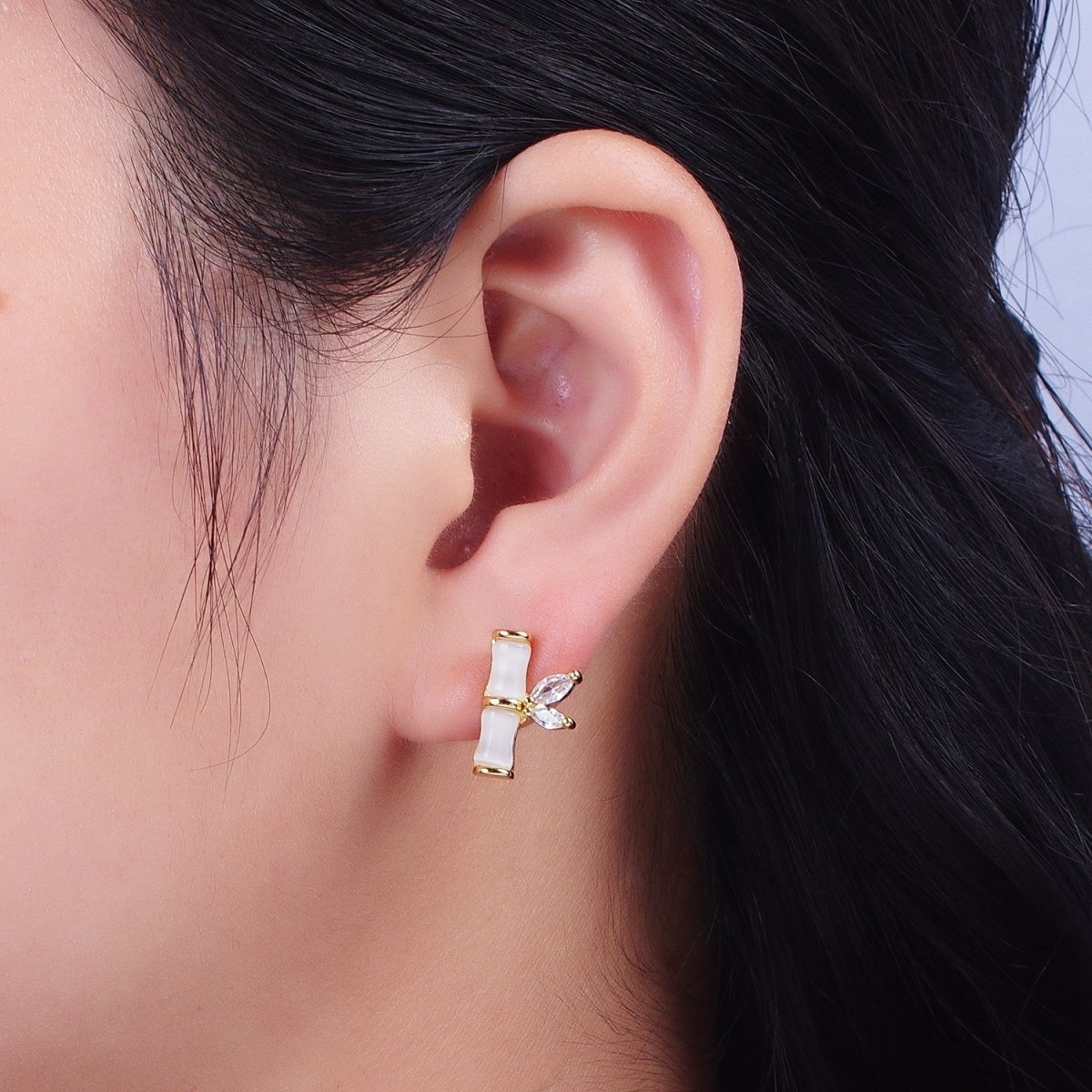 Dainty Marquise Cubic Zirconia White Cats Eye Bamboo Stud Earrings | Y-153 - DLUXCA