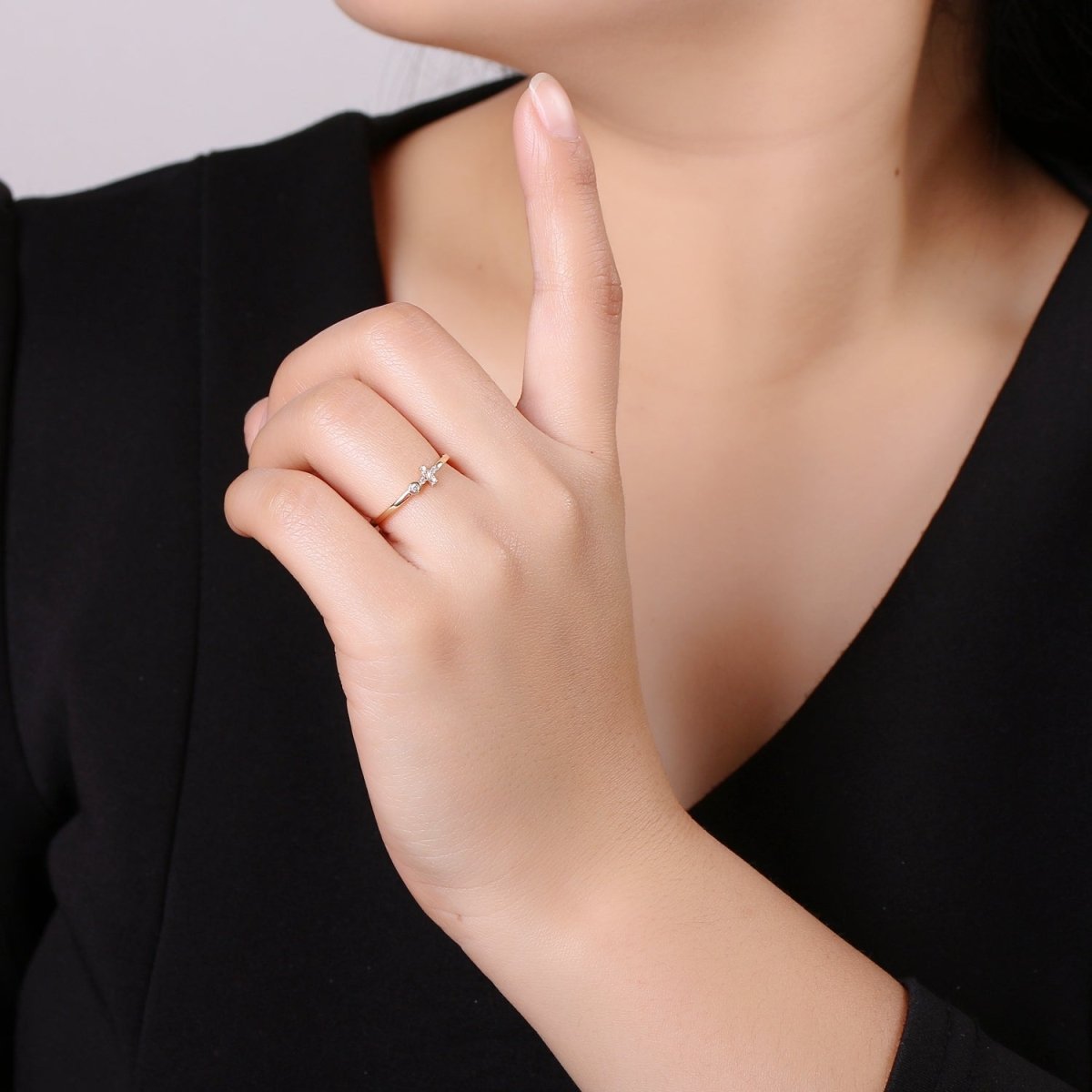 Delicate Sideway Cross Ring 18k gold Filled Open Adjustable Ring R306 - DLUXCA