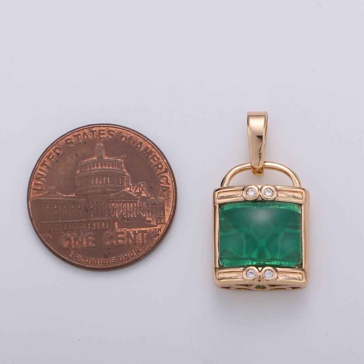 Elegant Jade Emerald Natural Wisdom Healing Dream Stone Gold Filled Gemstone Necklace Jewelry Pendant Lock Lucky Clover Charm - DLUXCA