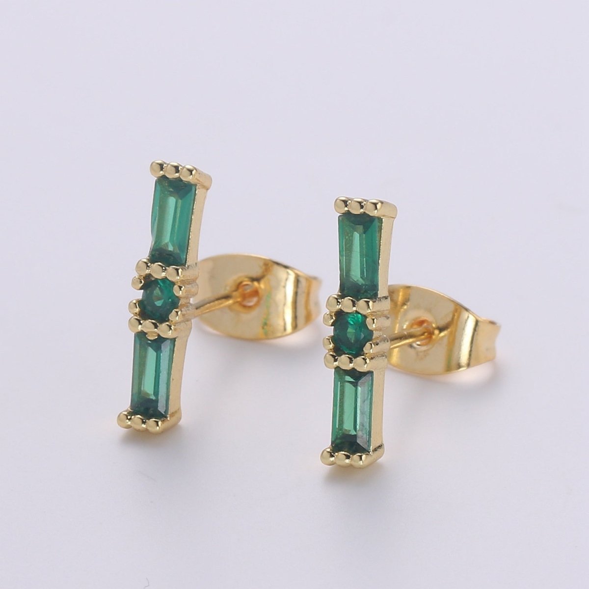 Emerald Stud Earring - Green Stone Stud Earring - Dainty Stud Earring -18k Gold Stud Earring Q-511 - DLUXCA