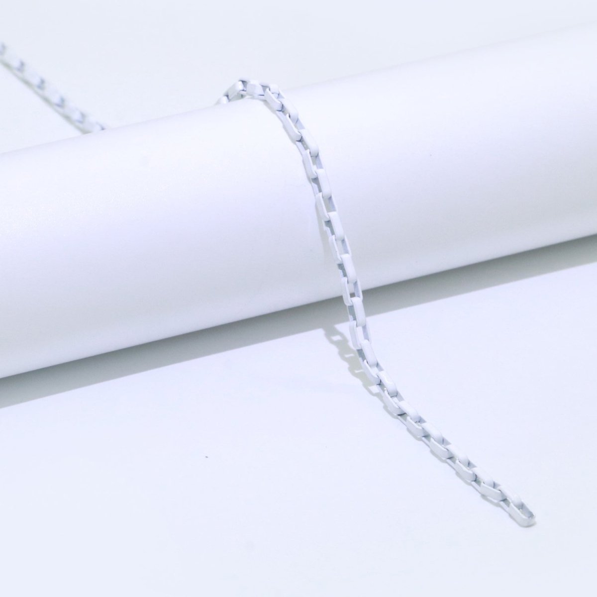 Enamel Paper Clip Cable Link Elongated Chain by Yard, Summer Colorful Chain Supply, Wholesale Bulk Roll Unfinished Chain for Jewelry Making | ROLL-543, ROLL-544, ROLL-545, ROLL-546, ROLL-547 Clearance Pricing - DLUXCA