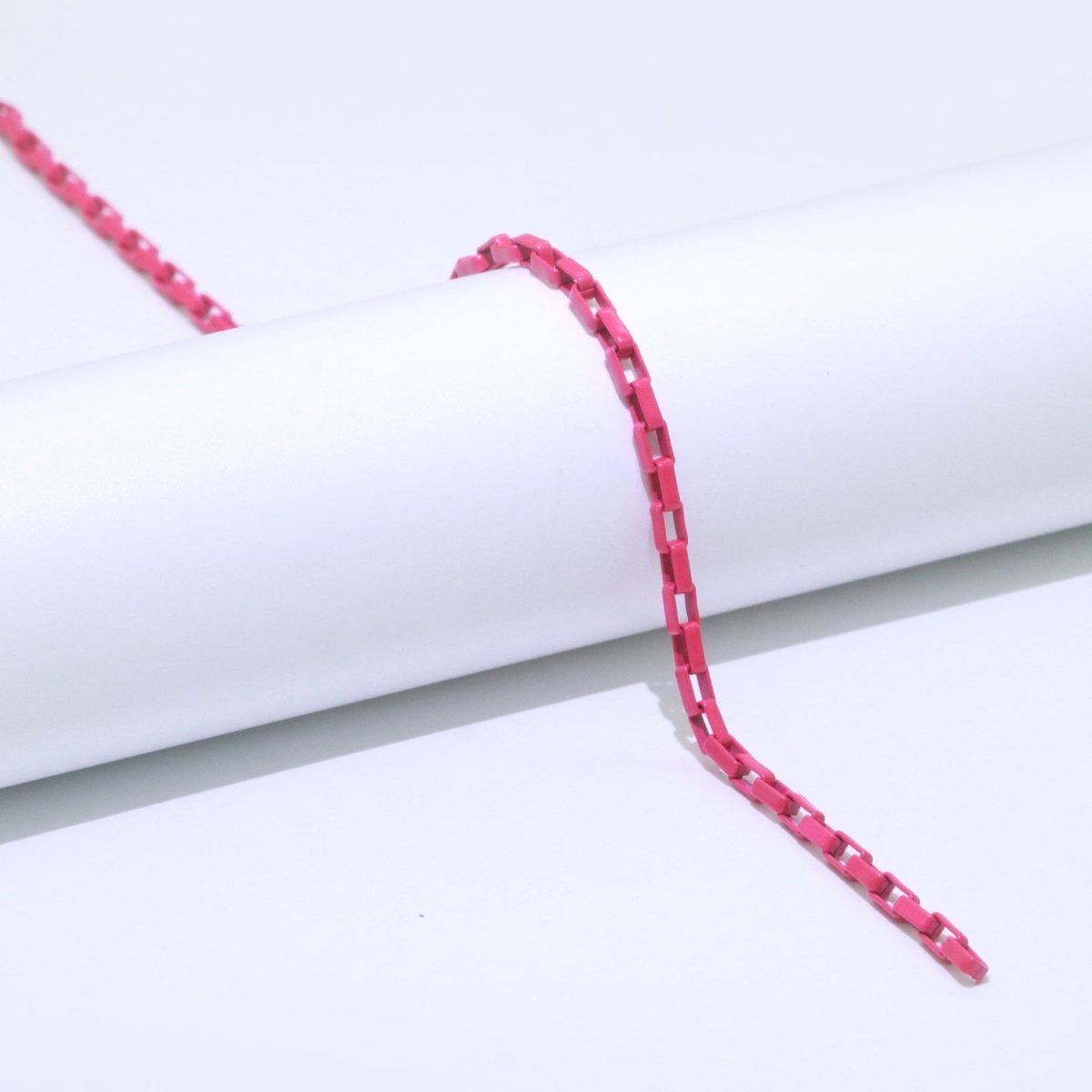 Enamel Paper Clip Cable Link Elongated Chain by Yard, Summer Colorful Chain Supply, Wholesale Bulk Roll Unfinished Chain for Jewelry Making | ROLL-543, ROLL-544, ROLL-545, ROLL-546, ROLL-547 Clearance Pricing - DLUXCA