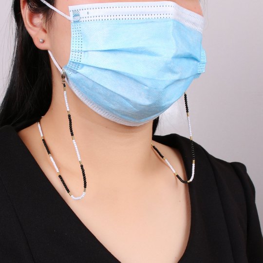 Face Mask Lanyard, High Quality Beaded Mask Chain, Facemask Necklace, Facemask Chain, Face Mask Holder, Lightweight Facemask Straps, FMHC-24.0-0012 - DLUXCA