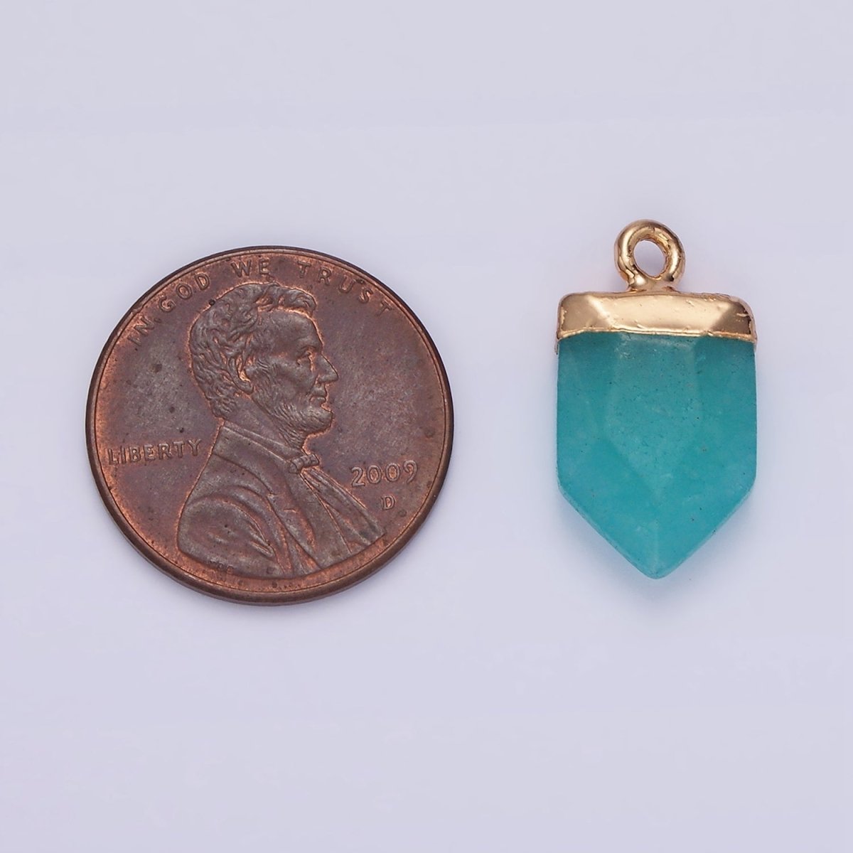 Gemstone Pointed Pendant Stone Crystal, Amethyst, Quartz, Labradorite, Amazonite, Teal Gold Plated N1728 N1729 N1730 N1731 N1732 - DLUXCA