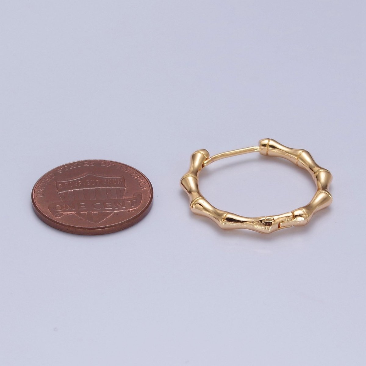 Gold Bamboo Hoop Earrings, Everyday Hoops, Minimalist Gold Hoop T-429 - DLUXCA