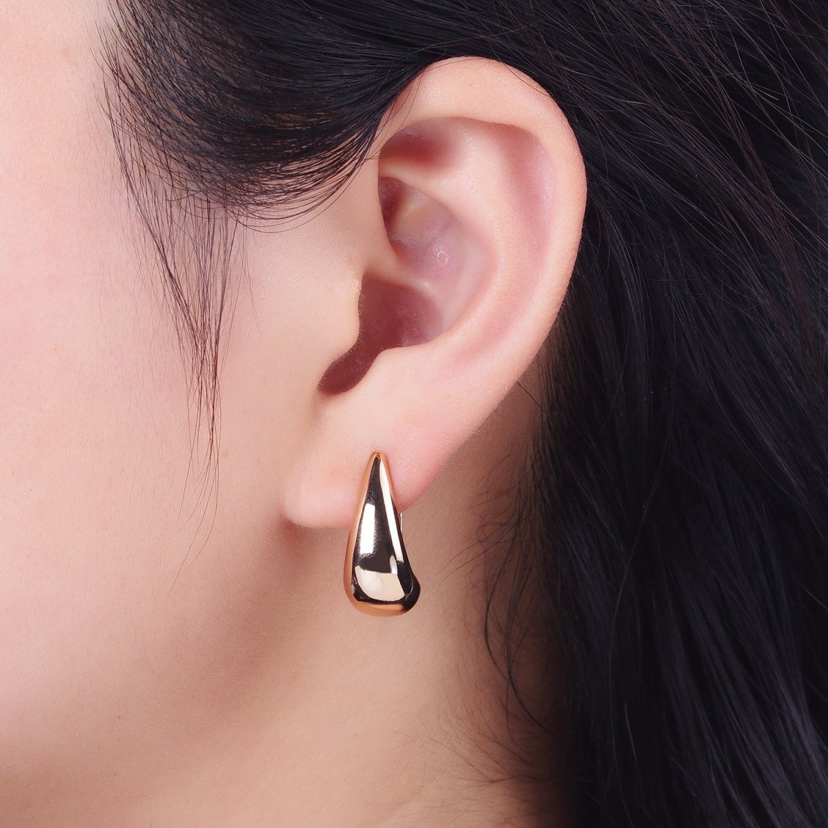 Gold Dome Oblong English Lock Latch Earrings | AB028 - DLUXCA