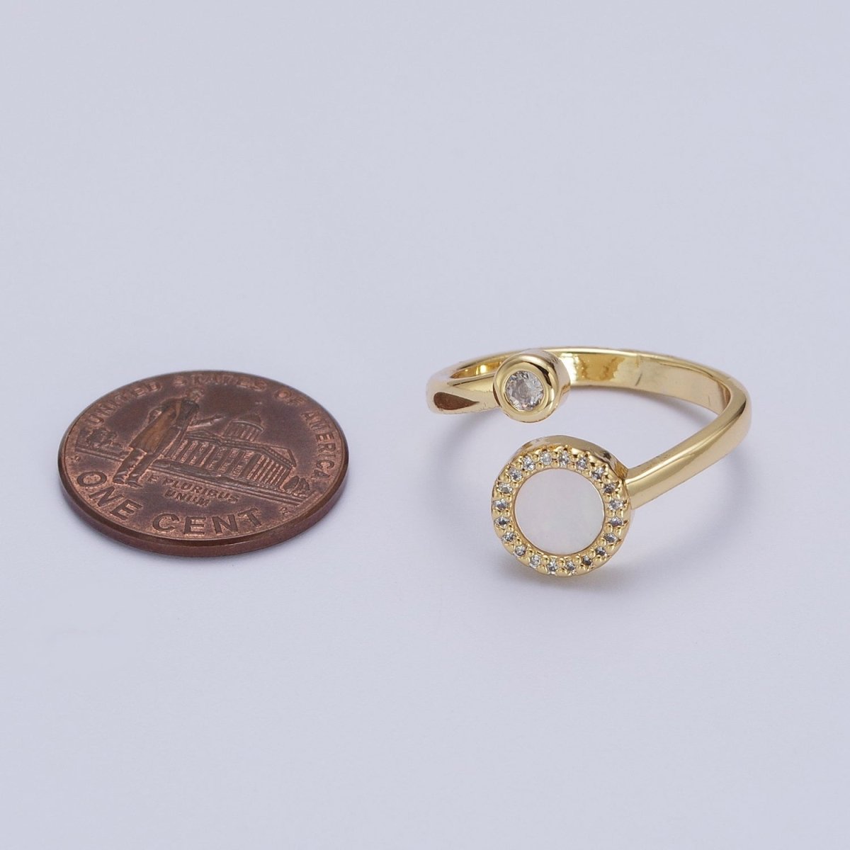 Gold Double Round Micro Paved CZ Shell Pearl, Cubic Zirconia Adjustable Open Ring | Y-387 - DLUXCA