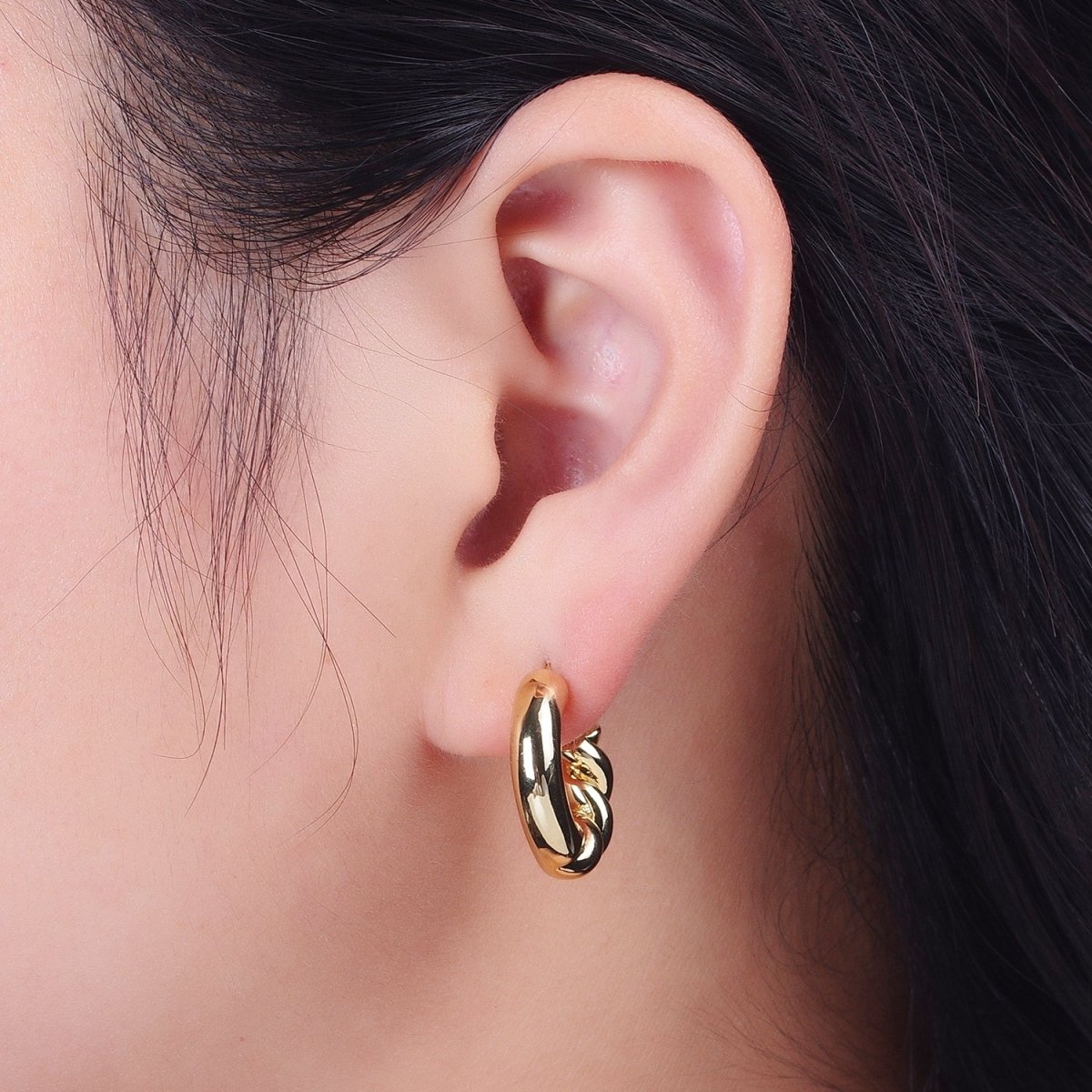 Gold Filled Half Twist Croissant Gold / Silver 20mm C Shaped Hoops Stud Earrings | Y-108 Y-109 - DLUXCA