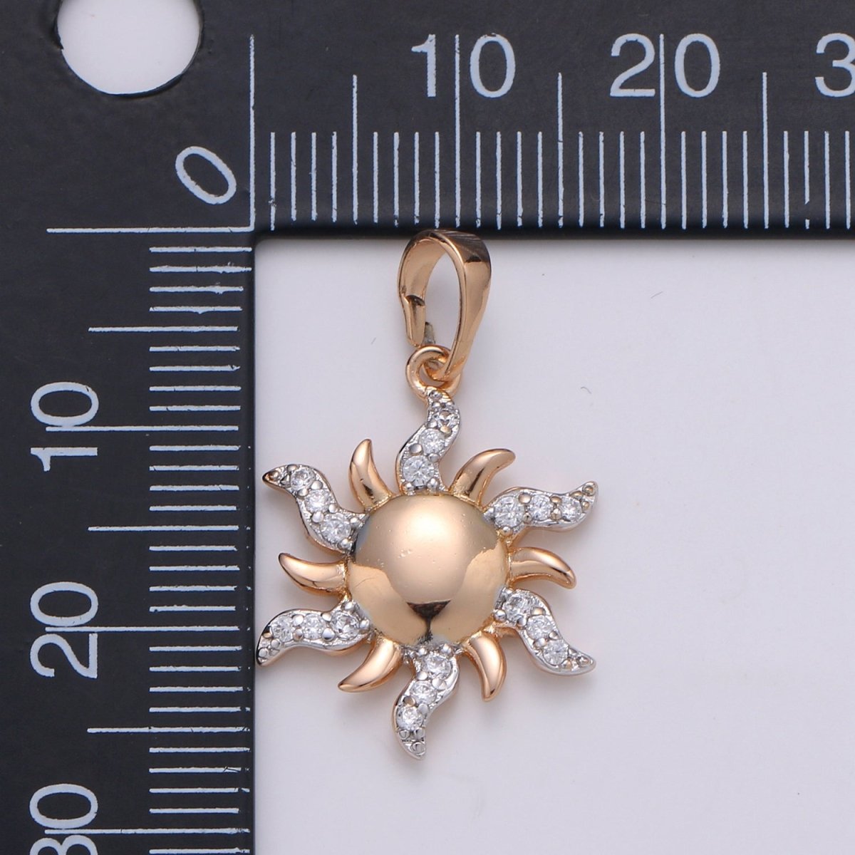 Gold Filled Sun Pendants J-093 - DLUXCA