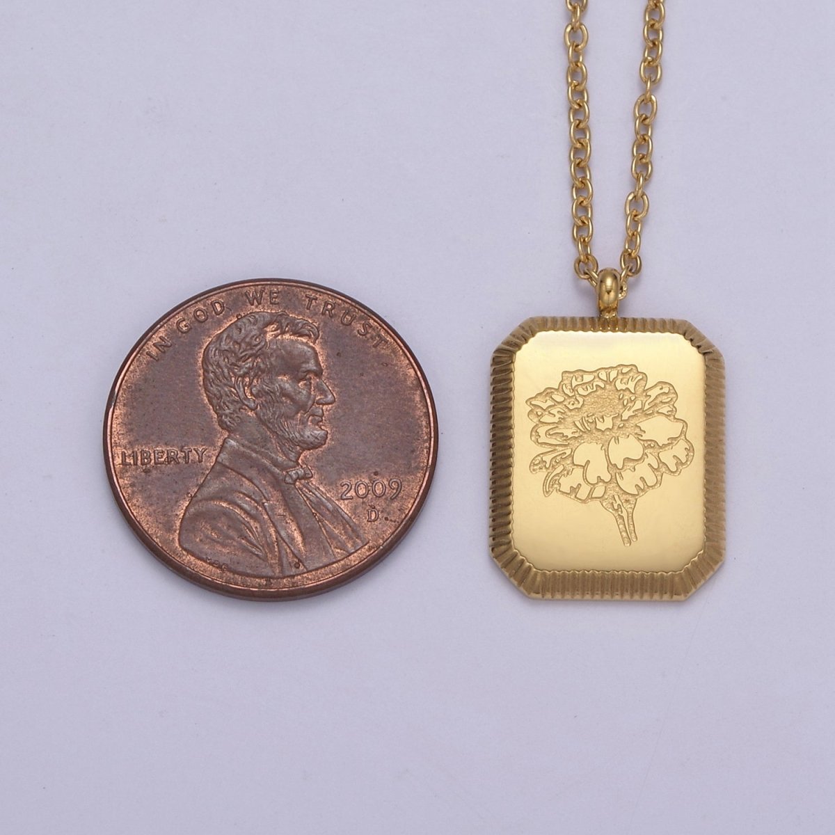 Gold Flower Tag Charm Engraved Floral Pendant Necklace with Cable Chain Necklace Wholesale Fashion Jewelry | WA-649 to WA-660 Clearance Pricing - DLUXCA