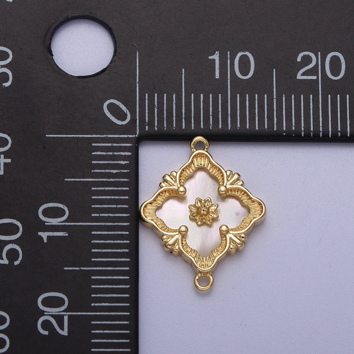 Gold Flower White Shell Pearl Antique Artisan Quatrefoil Link Connector | Y-654 - DLUXCA