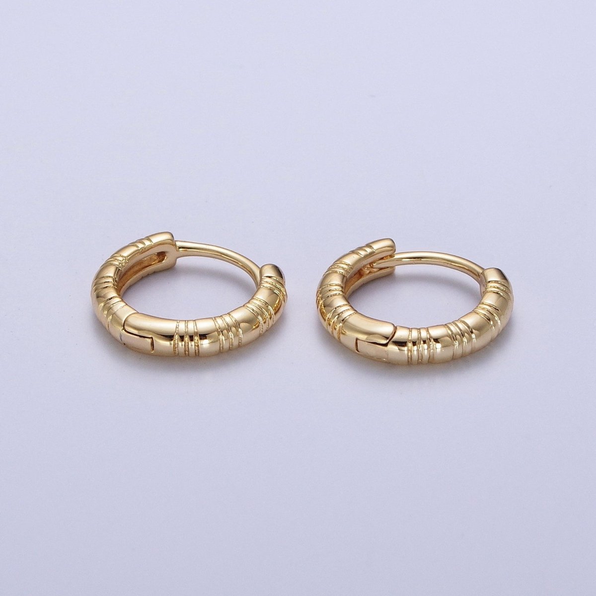 Gold Huggie Earring Minimalist Line Textured Gold Earring for Fashion Jewelry | Y-047 Y-051 - DLUXCA