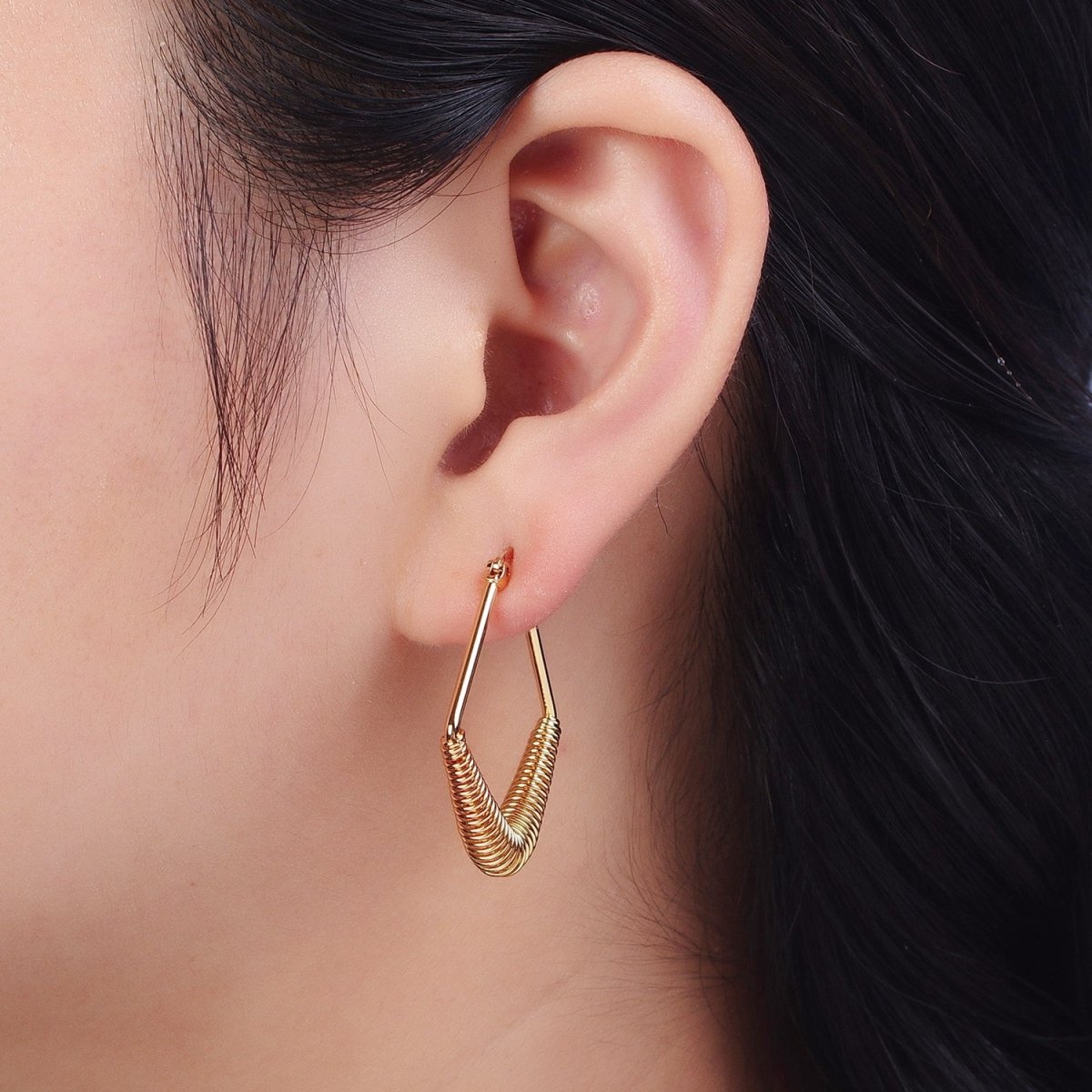 Gold Kite-Geometric Spiral Cord Coil Latch Hoop Earrings | AE541 - DLUXCA