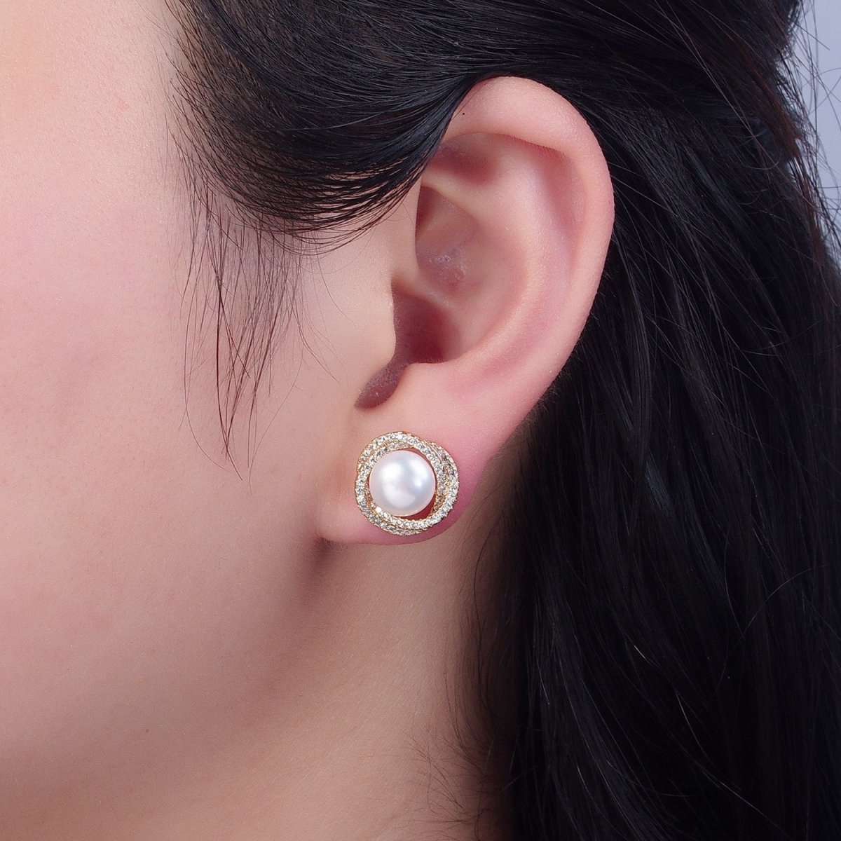 Gold Pave CZ Flower Stud Earring with Pearl for Wedding Jewelry V-372 - DLUXCA