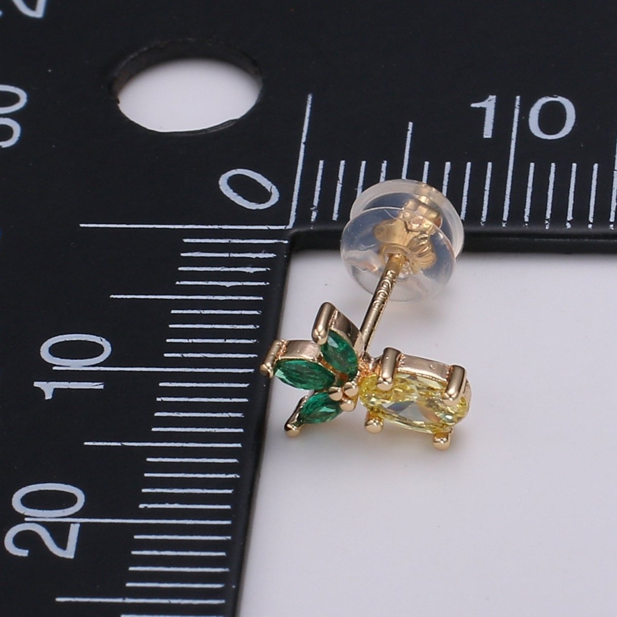 Gold Pineapple Stud Earrings, Crystal Pineapple Studs, Dole Jewelry, Fruit Earrings, Minimalist Earrings, Earrings for Girls P-012 - DLUXCA