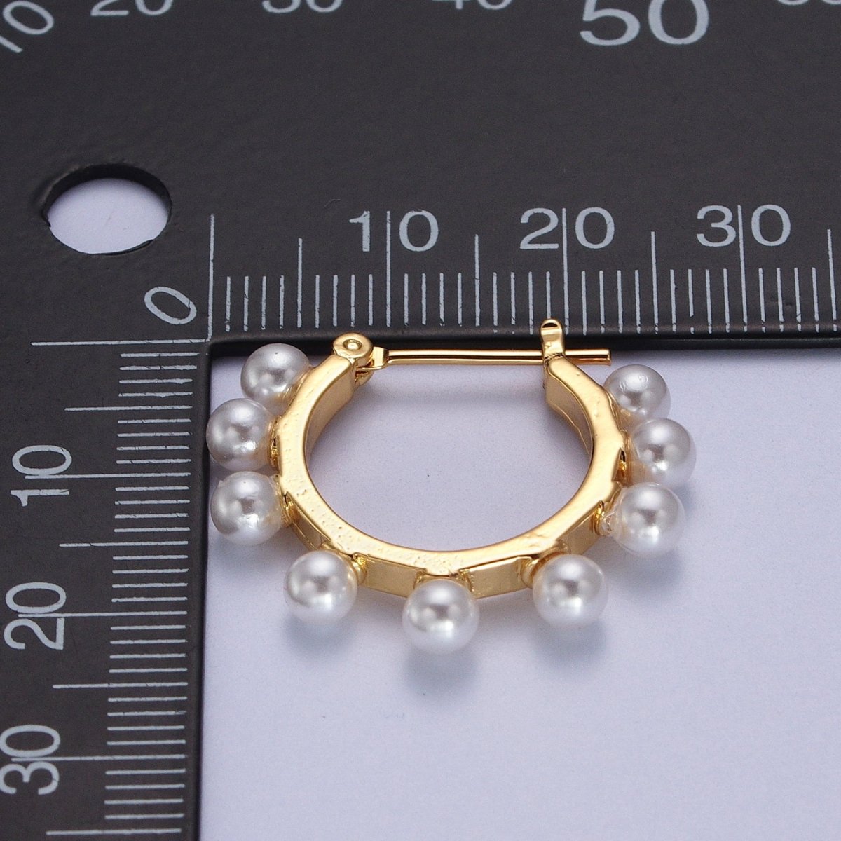 Gold Round Shell Pearl Lined Round 27mm Latch Earrings | Y-268 - DLUXCA