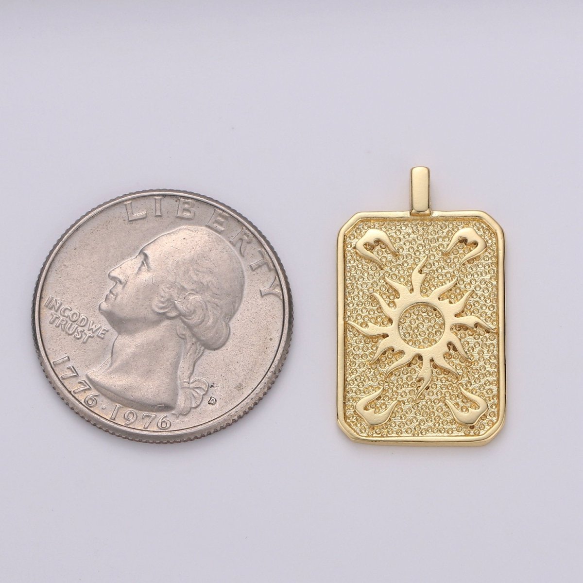 Gold Sun Charm Gold Filled Medallion, Celestial Pendant Necklace Charm for Statement Necklace Component Gold Tag Unisex Jewelry J-031 - DLUXCA