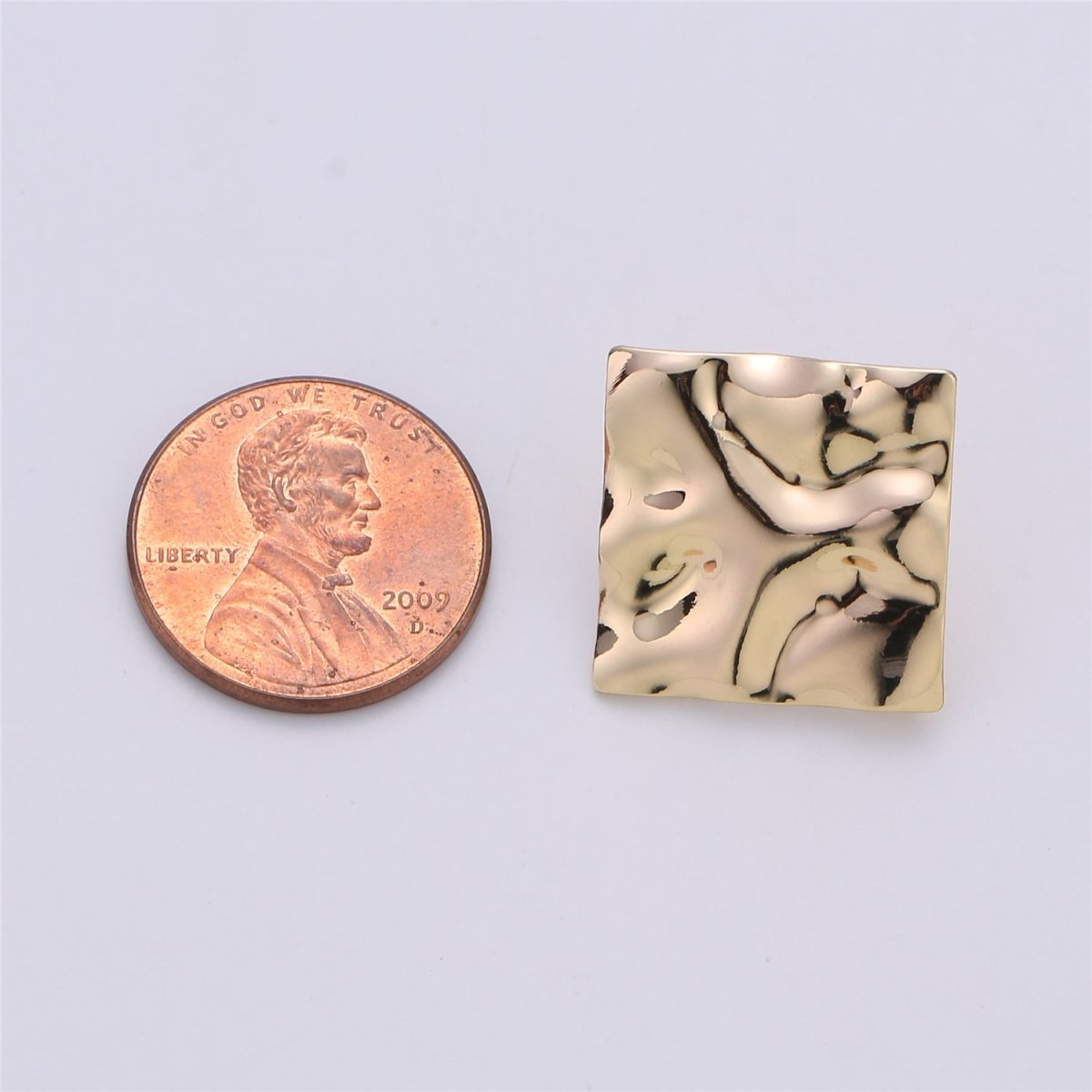 Golden Wavy Square Gold Filled Studs K-225 - DLUXCA