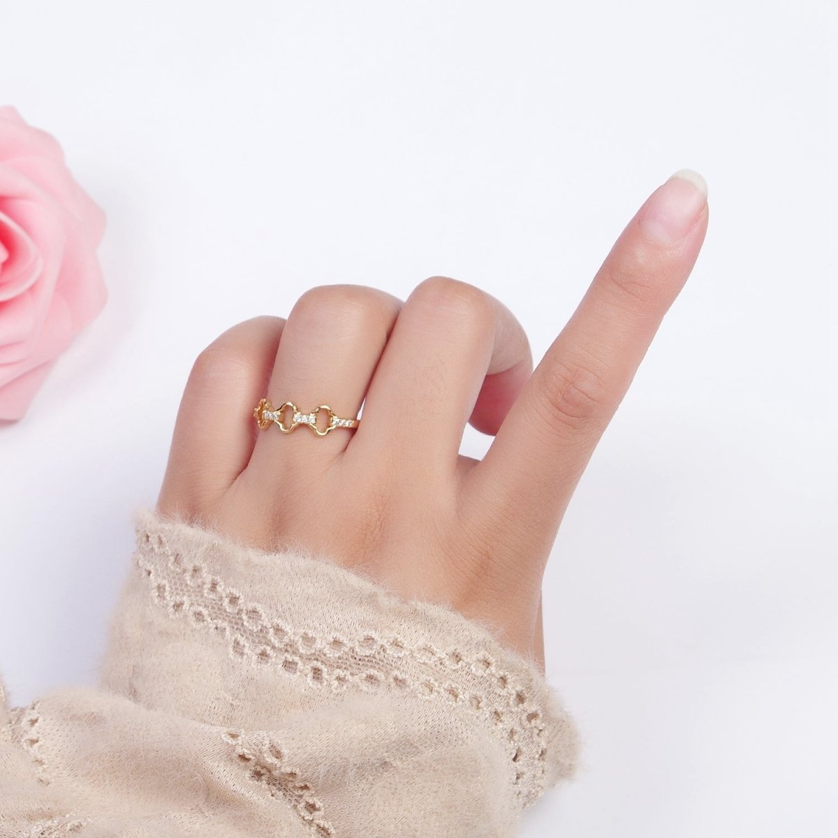 Micro Paved Cubic Zirconia Quatrefoil Clover Chain Link Adjustable Gold Ring | X-589 - DLUXCA