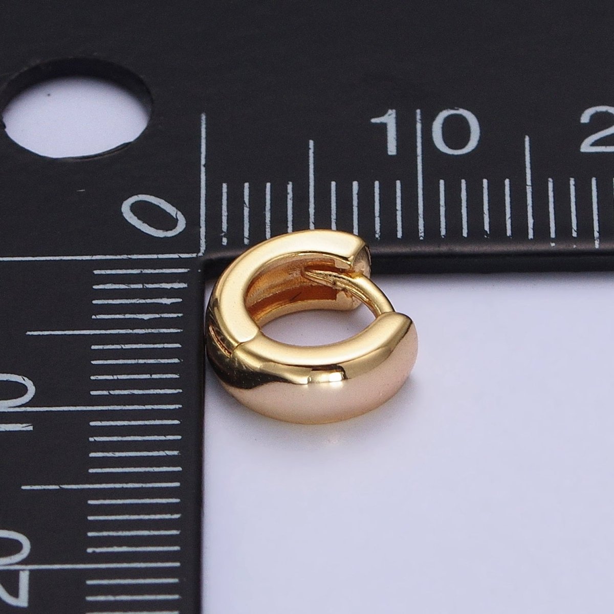 Mini 10mm Classic Cartilage Huggie Earrings in Gold & Silver | AB073 AB074 - DLUXCA